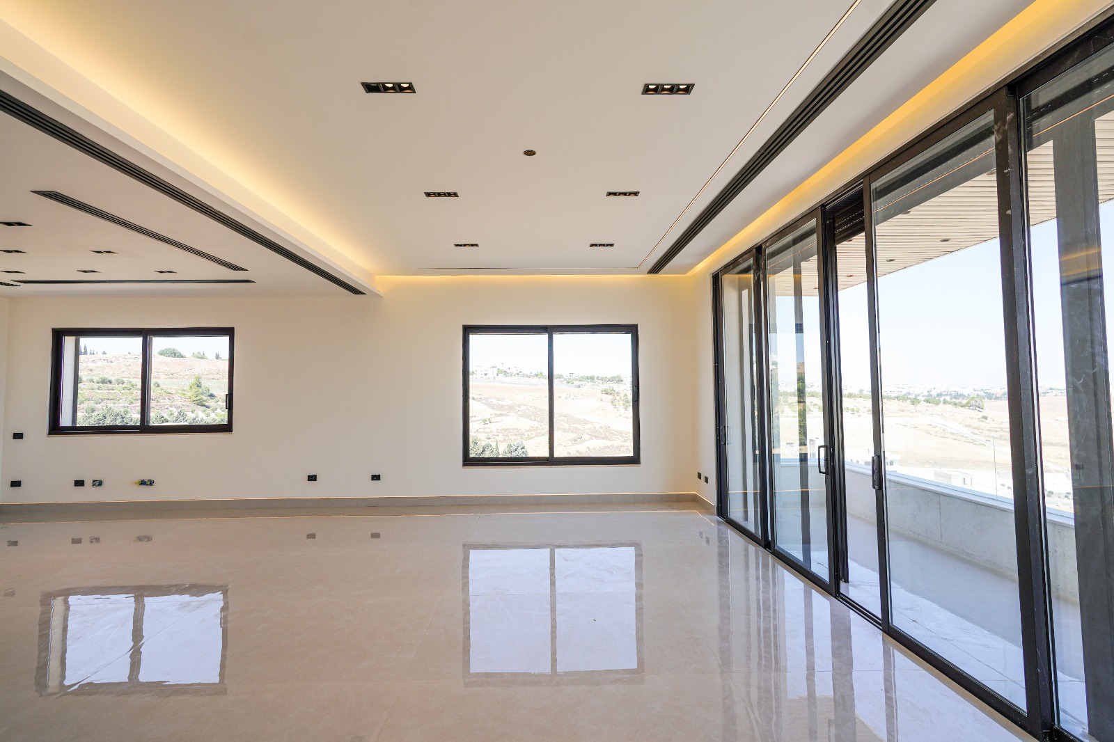 Distinctive Luxury Villas for Sale in Kirdor Abdoun - Property Image 4